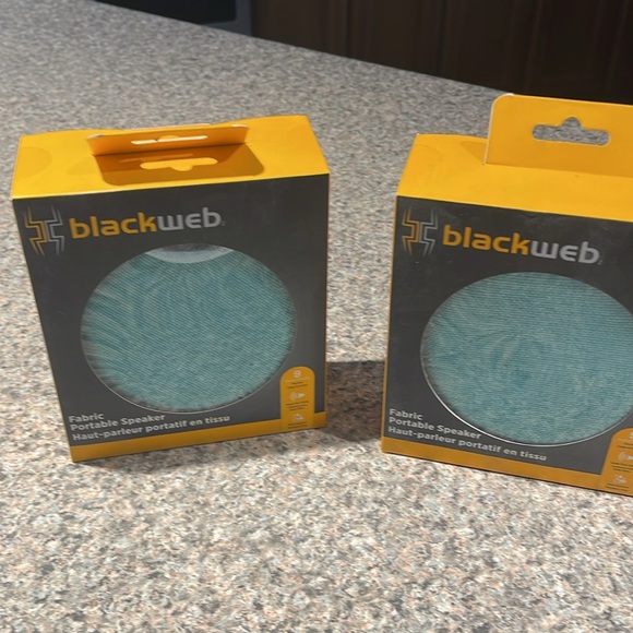 LOT OF 3 ! Blackweb Aqua Portable Fabric Speaker - Picture 2 of 4